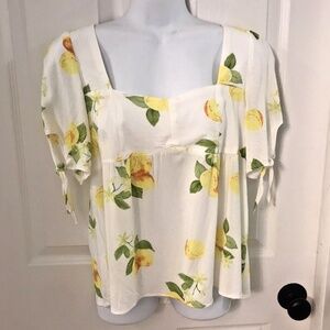 NWT $108 Saks Fifth Ave Lemon Print Top * Size Lg Yellow & White Saks 5th Avenue